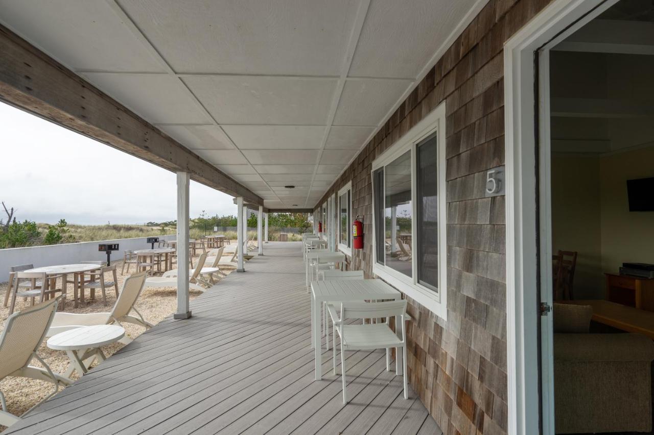 Driftwood Resort On The Ocean Монток Экстерьер фото