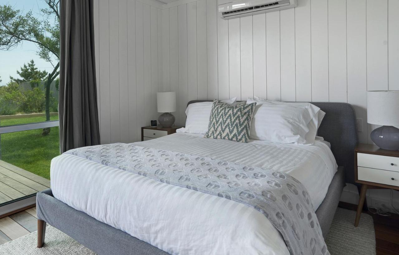 Driftwood Resort On The Ocean Монток Экстерьер фото