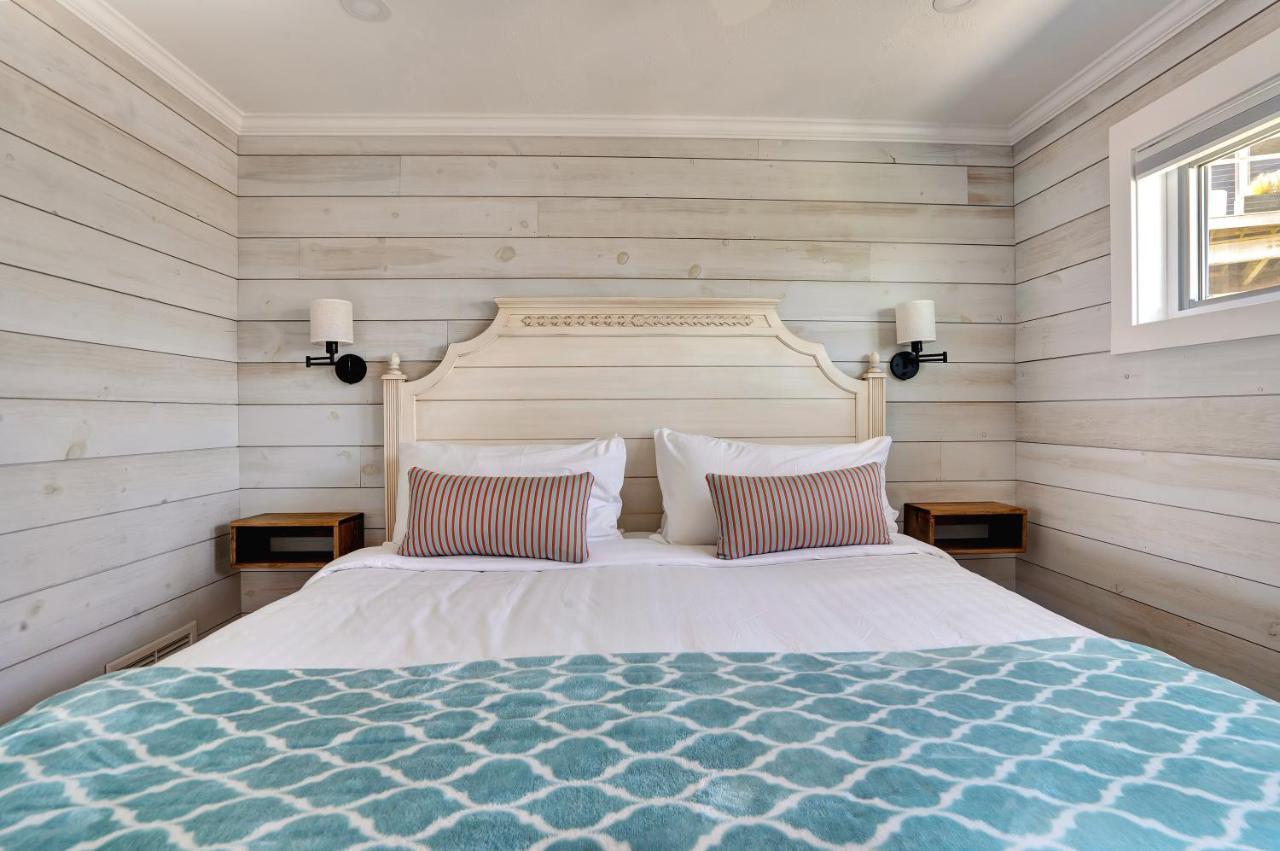 Driftwood Resort On The Ocean Монток Экстерьер фото