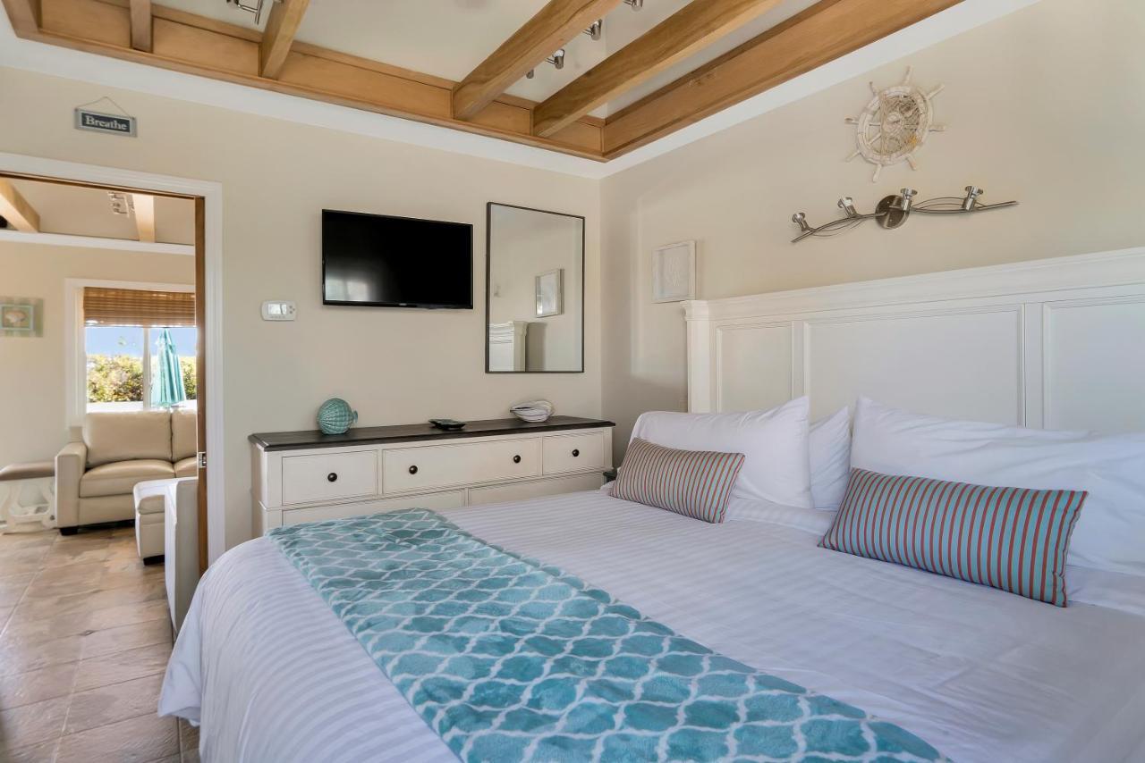 Driftwood Resort On The Ocean Монток Экстерьер фото